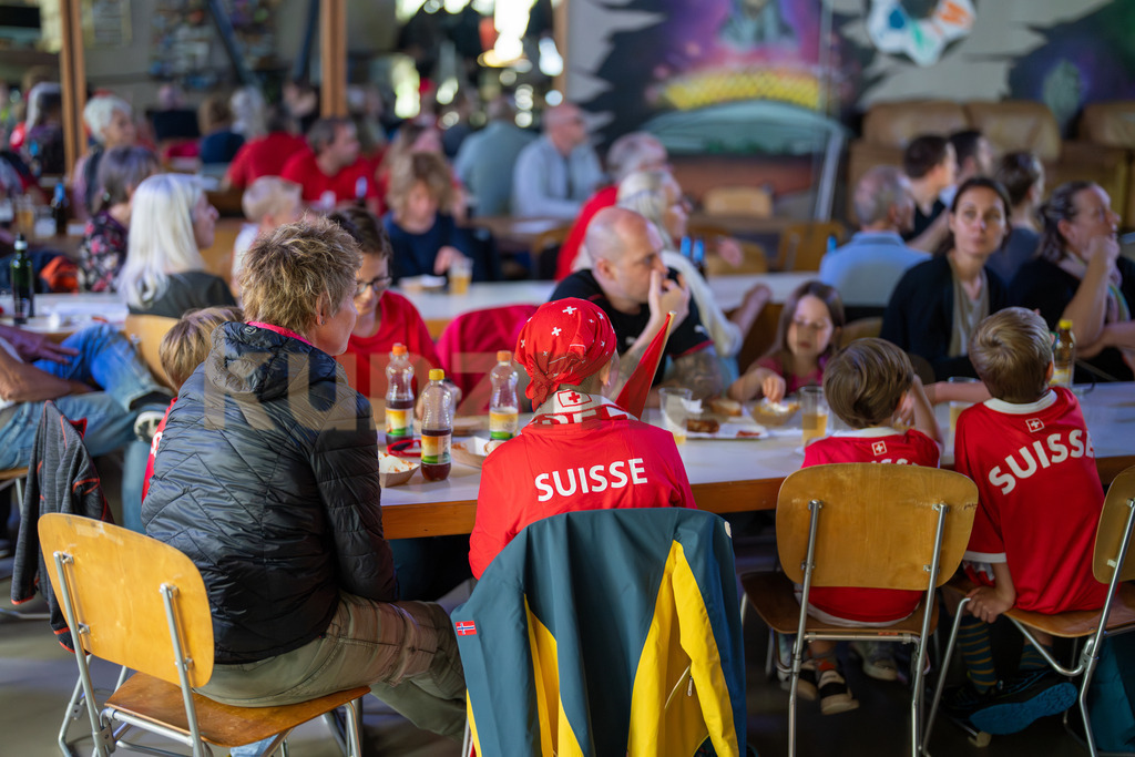 003_Public Viewing Reinach Viertelfinal Schweiz-England EM 2024_kunzmedia.ch | OnlineShop für Bilder kunzmedia.ch