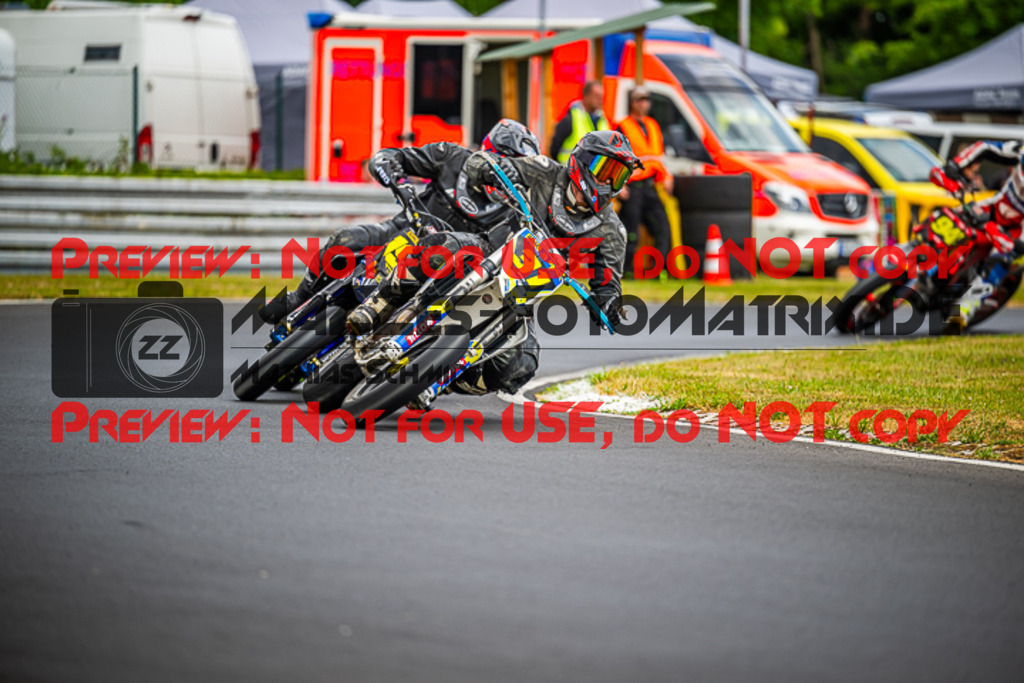 MaZZes_FotoMatrix_230702_1944 | S2