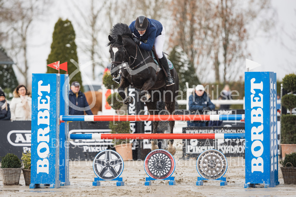 220402_HF-Laar_M1-Spr-168 | SEASON OPENING 2022
Herford Laar
02.04.2022
06 Springprüfung Kl.M*