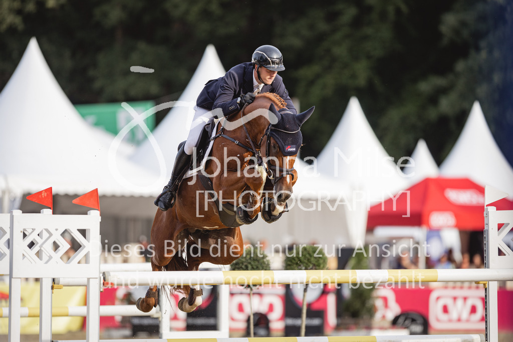 230903_HKM-BCH_Finale6j-144 | Deine schönsten Turniermomente als professionelle Fotos! Entdecke hochwertige Pferdesport-Fotografie im Online-Shop. Jetzt Fotos finden & bestellen!