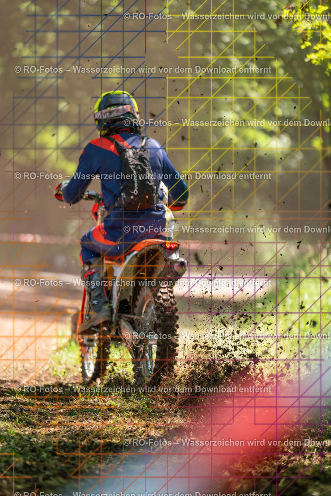 Wolfshausen 2 Lauf -1026 | Sportfotografie von RO-Fotos: Motorsport, Motocross, Enduro, Laufveranstaltungen und Triathlon. Professionelle Fotos von Sportlern und Events. - Realisiert mit Pictrs.com