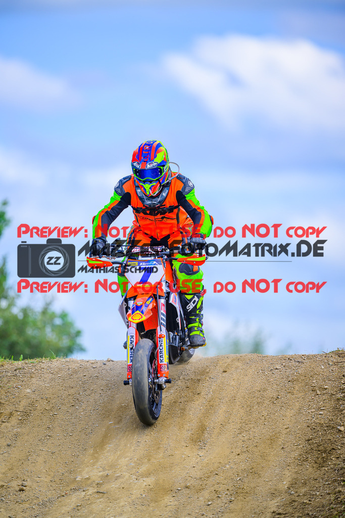 MaZZes_FotoMatrix_240713_6007705_9856 | S3