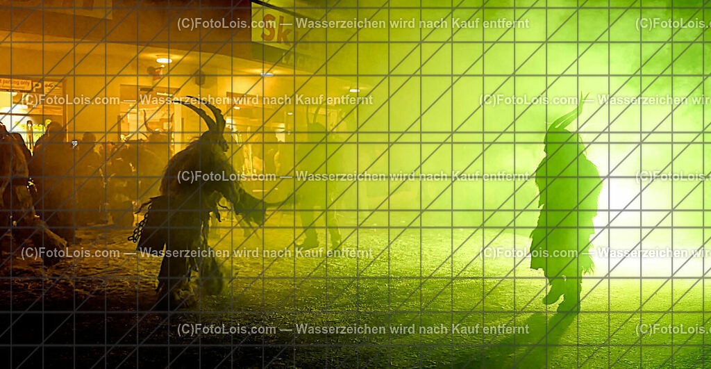 ALP5074_SKIVERLEIH-Nikolaus_Lackenhof_Oetscherteufeln | (C)FotoLois.com, Alois Spandl. SPORT2000-Nikolausempfang und Ötscherteufeln in Lackenhof im Skisportzentrum, Sa 9. Dez. 2023.