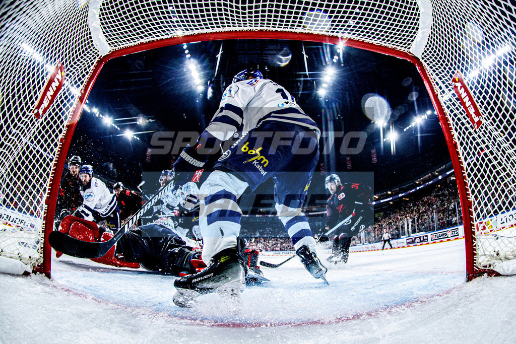 Iserlohn Roosters - Koelner Haie | 
DEL: Iserlohn Roosters - Koelner Haie - Realisiert mit Pictrs.com