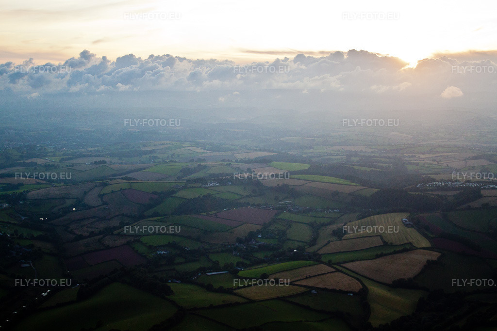 Vue aérienne: Vue de la ville à Paignton dans le département Angleterre, Grande Bretagne. Photo: IMG_19863.jpg prise le 25/07/2009 par Werner Riehm/FLY-FOTO.eu – Résolution de l'original: 4752 x 3168 px