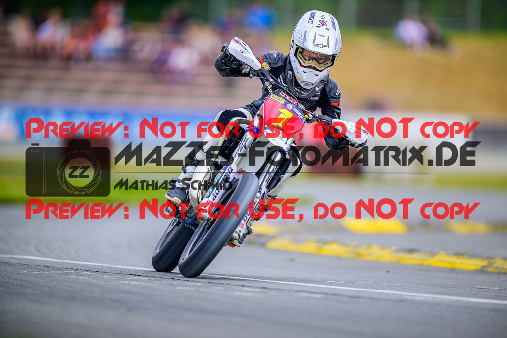 MaZZes_Fotomatrix_20250503_6007705_7786 | ROOKIES