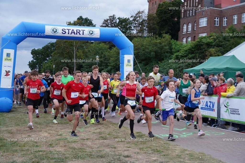 DSC05223 | Lichterlauf  - Realisiert mit Pictrs.com