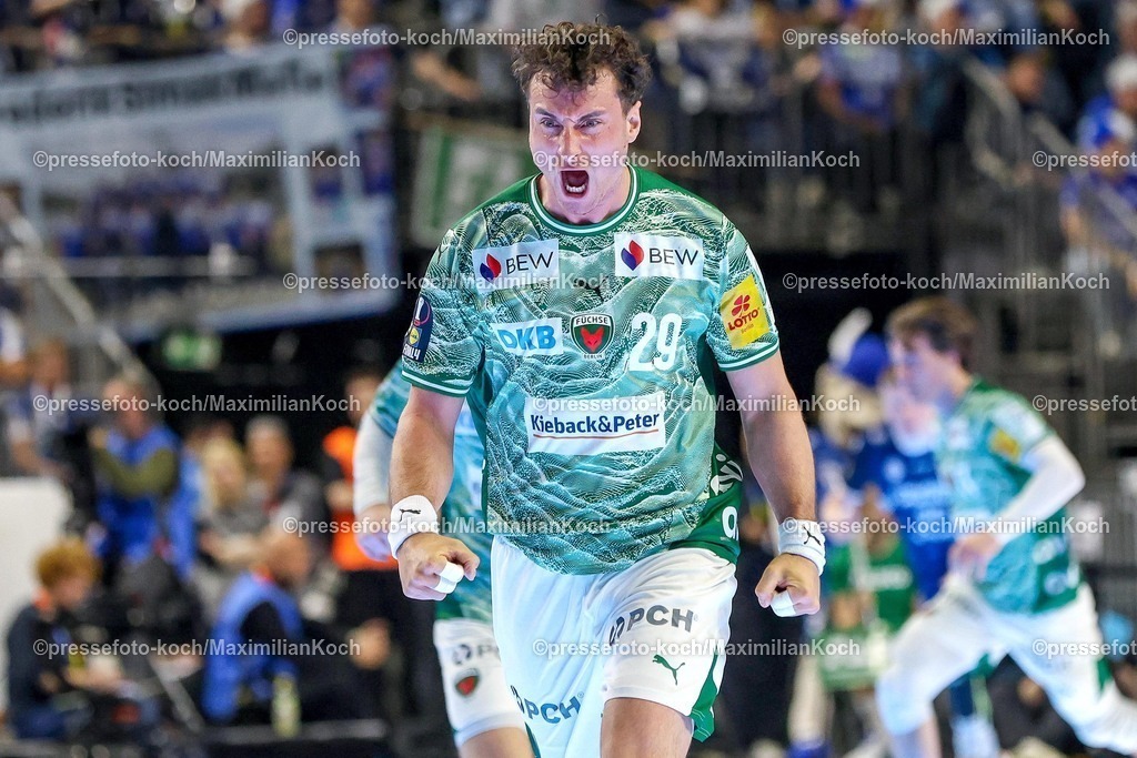xSSCx18042601011 | 18.04.2026, xsscx, Handball, DHB-Pokal Lidl Final4, TBV Lemgo-Lippe - Füchse Berlin, Saison 2025 / 2026 Herren, Lanxess Arena: Lukas Herburger (Füchse Berlin #29) Photo: xSandraxScherningxPressefotoKochx