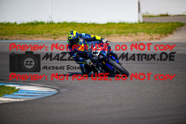 MaZZes_FotoMatrix_240520_6021986_6933 | ROT