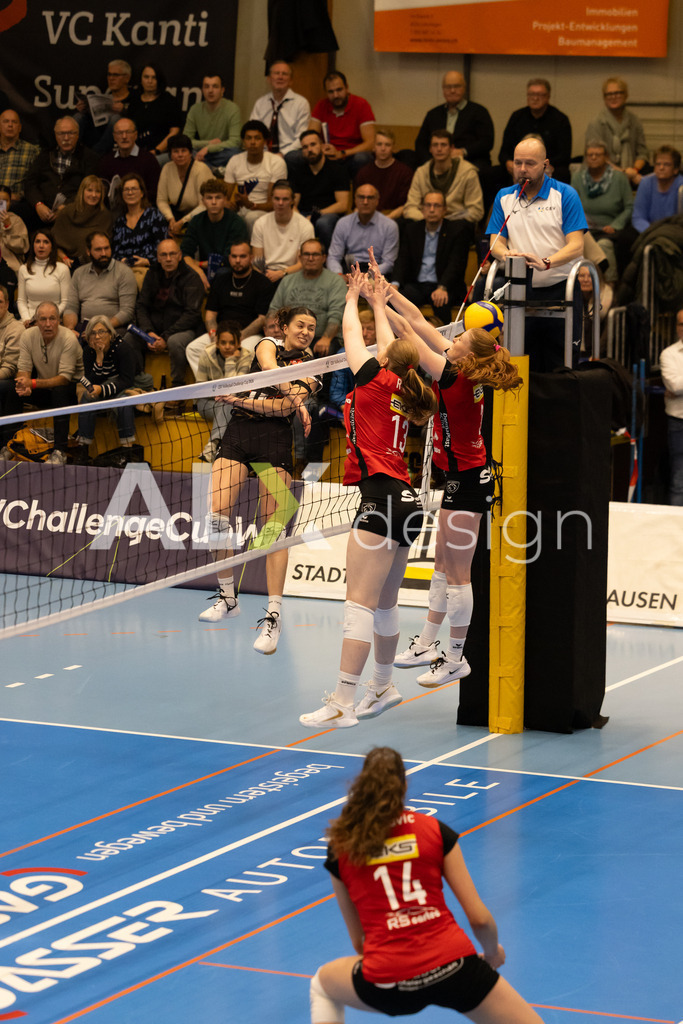 Volleyball I Frauen I Saison 2025-2026 I CEV Volleyball Challenge Cup 2026 | Women I 16th Finals I VC Kanti Schaffhausen - TJ Ostrava I 03.12.2025 | Hochwertige Sportfotos kaufen & lizenzieren für Medien, Vereine, Agenturen & Sportler:innen. Entdecke professionelle Sportfotografie im Bildshop von Alexander Franzen. - Realisiert mit Pictrs.com