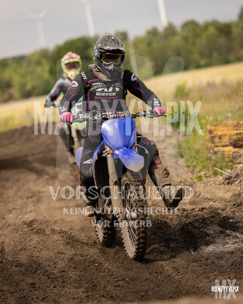 866A1515 | mxndyyvipix