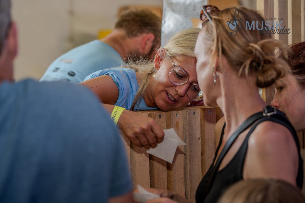 DSC_5540 | "Fussifoto.com – Ihr Ansprechpartner für hochwertige Fotografie! Entdecken Sie kreative Bilder und professionelle Dienstleistungen. Kontaktieren Sie uns für Ihre Projekte!"