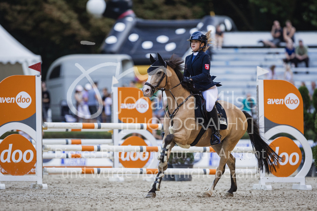 230908_OWLCh_PonyTrophy-449 | Deine schönsten Turniermomente als professionelle Fotos! Entdecke hochwertige Pferdesport-Fotografie im Online-Shop. Jetzt Fotos finden & bestellen!