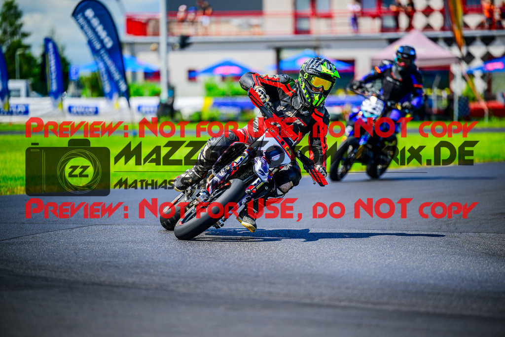 MaZZes_FotoMatrix_240713_6021986_6386 | UE40