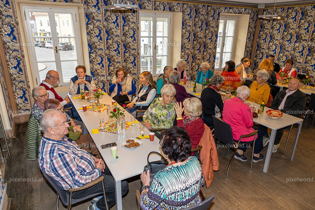 Seniorenbund - Vortrag von Dr. Uwe Rascher | Bildershop von pixelworld.at - Realisiert mit Pictrs.com