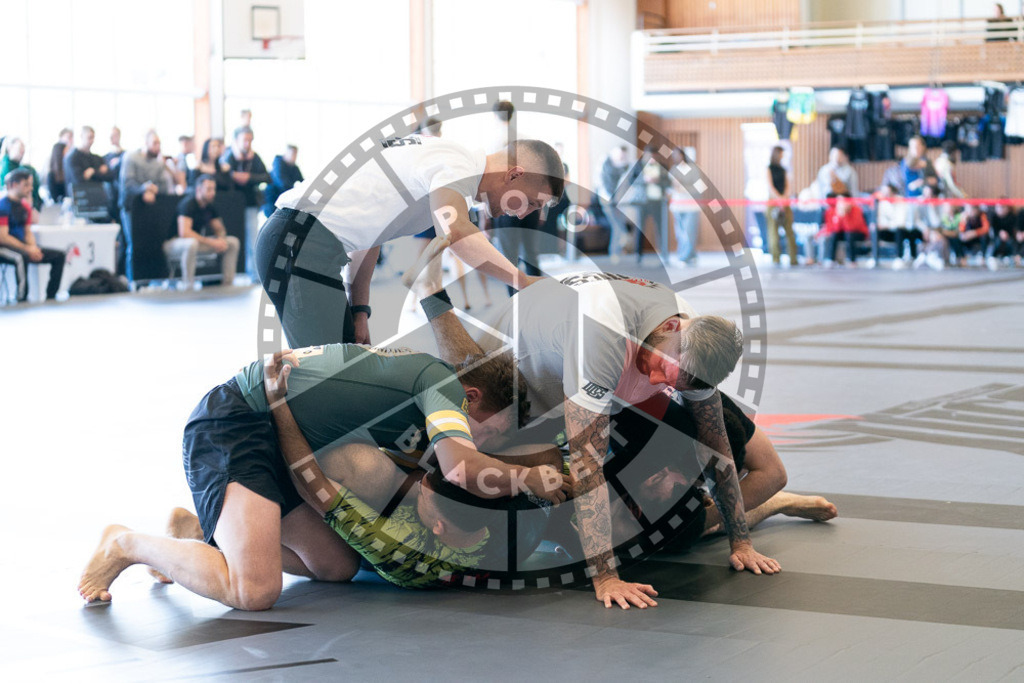 20250329PBB0759 | Fighters compete during the International Luta Livre (ILLCS) Germany IX Spring 2025 Competition spring on March 29, 2025 in Hannover, Germany.© Chiara Dazi