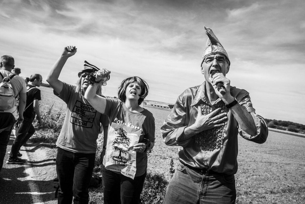 20180916_BL50433 | Hambi, Hambacher Forst 2018 - Realisiert mit Pictrs.com