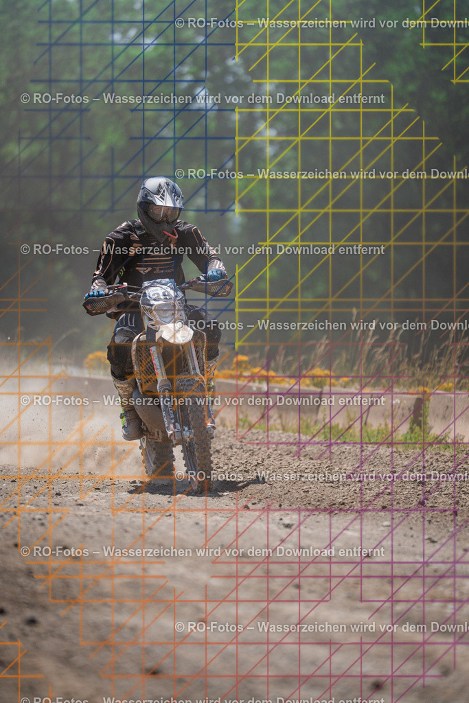 5 Lauf Schlüchtern IGE 2026-799 | Sportfotografie von RO-Fotos: Motorsport, Motocross, Enduro, Laufveranstaltungen und Triathlon. Professionelle Fotos von Sportlern und Events. - Realisiert mit Pictrs.com