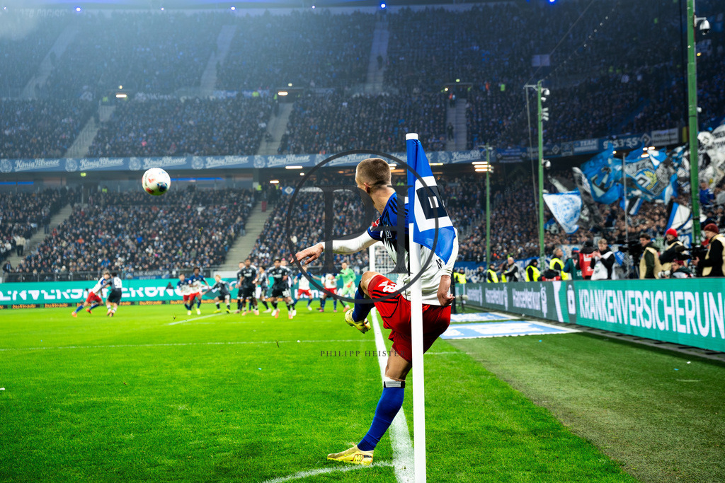 15.Spieltag HSV - SGE_SC-12 | Philipp-Heist - Realisiert mit Pictrs.com