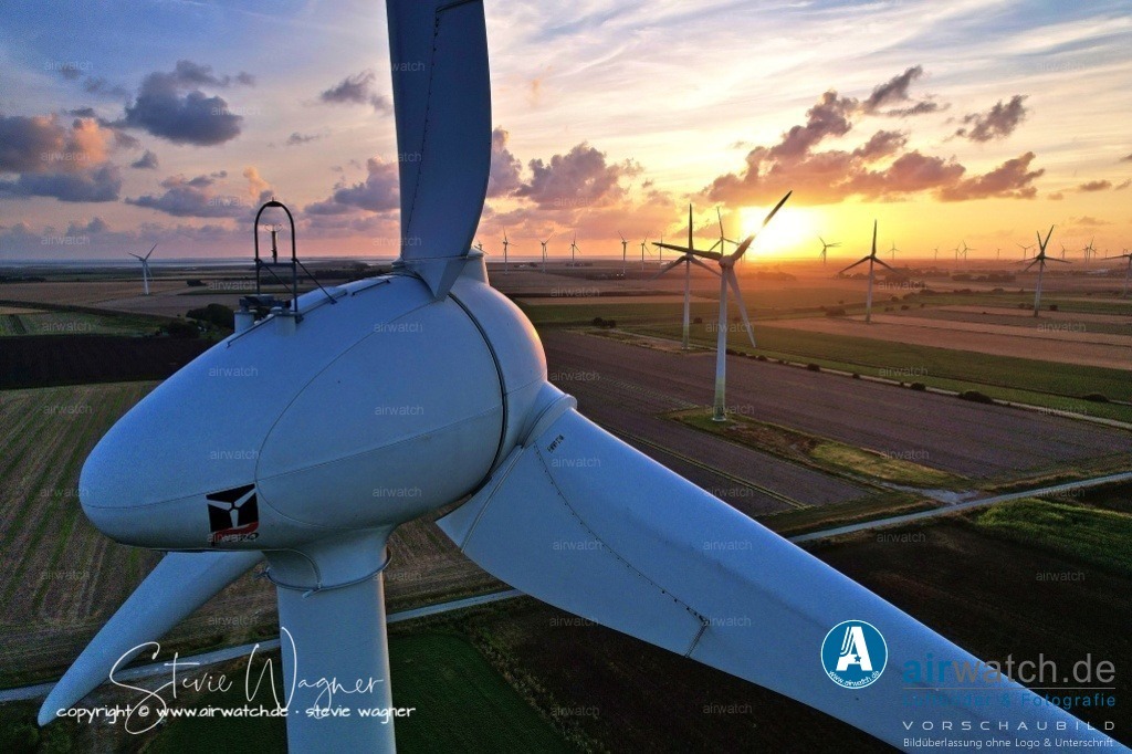 Windpark Breklumer-Koog | Luftbild, Windenergieanlagen, Enercon, Windpark Breklumer Koog