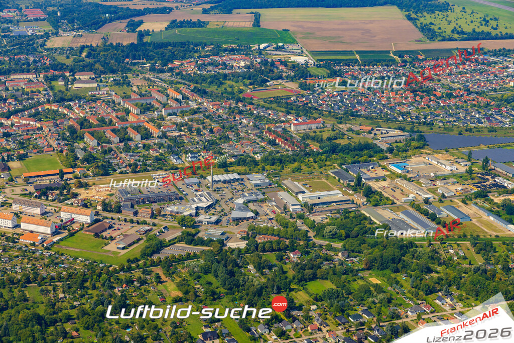 Luftbild der Stadt Stendal - Die Luftaufnahme wurde 2025 vom UL-Flugzeug heraus erstellt ( keine Drohne ) - Hochauflösende Luftaufnahme - für professionelle Ausdrucke geeignet. Die Geschenkidee !Hier alle&nbsp;Infos zur Lizenzierung der LuftaufnahmeWir fliegen auch dieses Jahr wieder in Ihre Region um Luftbilder zu erstellen.- Luftbild anfragen