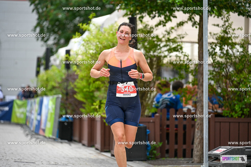 SZI_8222 | Stadttriathlon Erding 2025. #yourpictrs #sportshot_your_pictrs @Sportshotphotography #stadttriathlonerding Copyright: www.sportshot.de