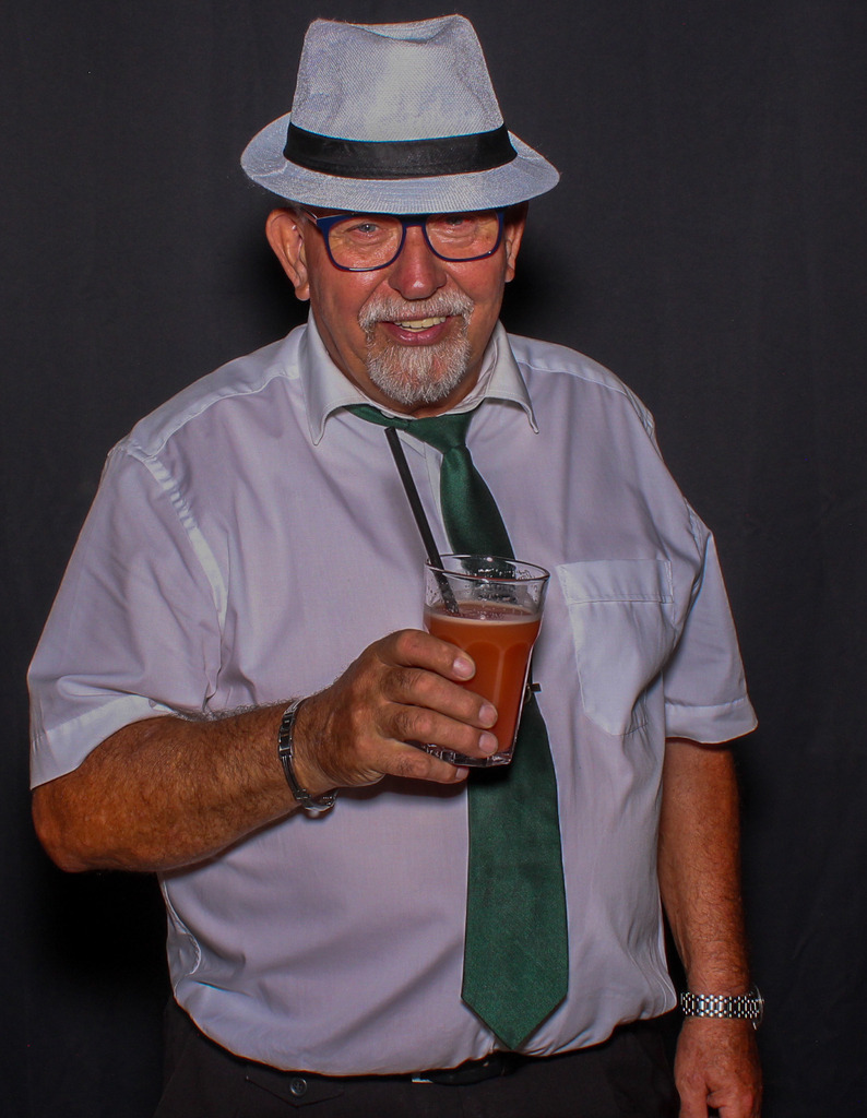 top-top.de-250628-081 | Foto, Video, Fotografie, Videografie, Fotobox, DJ, Discjockey, Musik, Musikbox, Veranstaltung, Photobooth, Amazon, Ebay, Buchtipp, Bestseller, Autor, Verlag, Buch, Wesel, Hamminkeln, NRW, Dinslaken, Rees, Drohne, Hochzeit, Party, Fotobox, Wesel, Fotograf