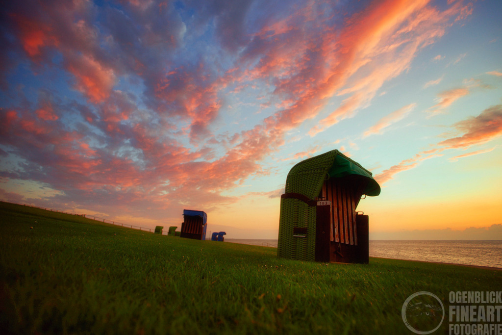 _DSC4682_k | Björn Thiemann; Ogenblick.de; Fotografie; Photograph; Landscape, Pellworm, Schleswig-Holstein; Inselfotograf; Inselfotografien; Wattenmeer; National-Park; Naturschutzgebiet; Leuchtturm; Lighthouse; Leinwandbilder; Kalender; Pellworm Kalender;  - Realisiert mit Pictrs.com