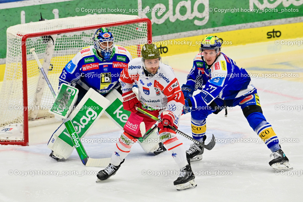 EC IDM WÄRMEPUMPEN VSV vs. HCB Südtirol Alperia | #35 Joe Cannata EC VSV, #77 Philipp Lindner EC VSV, #11 Cristiano Digiacinto HCB Südtirol Alperia, EC IDM WÄRMEPUMPEN VSV vs. HCB Südtirol Alperia, EC IDM WÄRMEPUMPEN VSV vs. HCB Südtirol Alperia am 28.12.2025 in Villach (Stadthalle Villach), Austria, (Photo by Bernd Stefan)