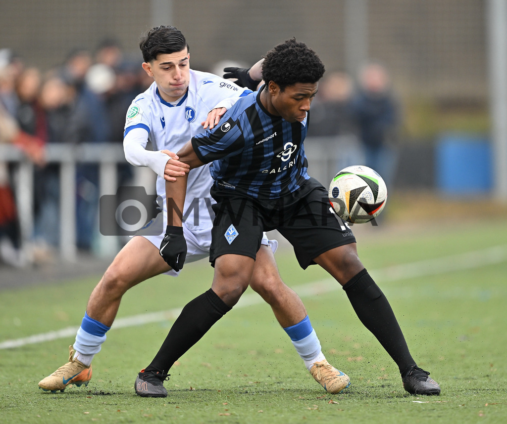Fussball I Herren I Saison 2025-2026 I Bundesliga I 6. Spieltag I Eintracht Frankfurt - FC Bayern München  | MWMARA - Realisiert mit Pictrs.com