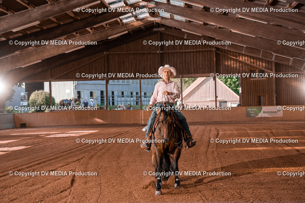 NE201318 | dv-media-shop - Realisiert mit Pictrs.com