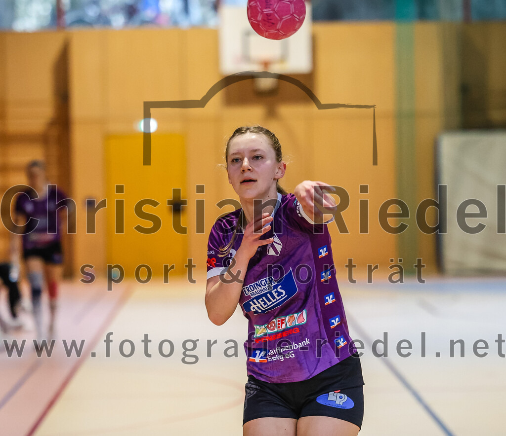 2024-03-23_012_SpVgg_Altenerding_II_gegen_ETSV_09_Landshut | Erding, Deutschland, 23.03.2024:
Handball, Bezirksliga Frauen Altbayern 2023 / 2024, 19. Spieltag, SpVgg Altenerding II gegen ETSV 09 Landshut, Endergebnis: 22:18

Sophie Lößl (SpVgg Altenerding, #23)

Foto: Christian Riedel / fotografie-riedel.net