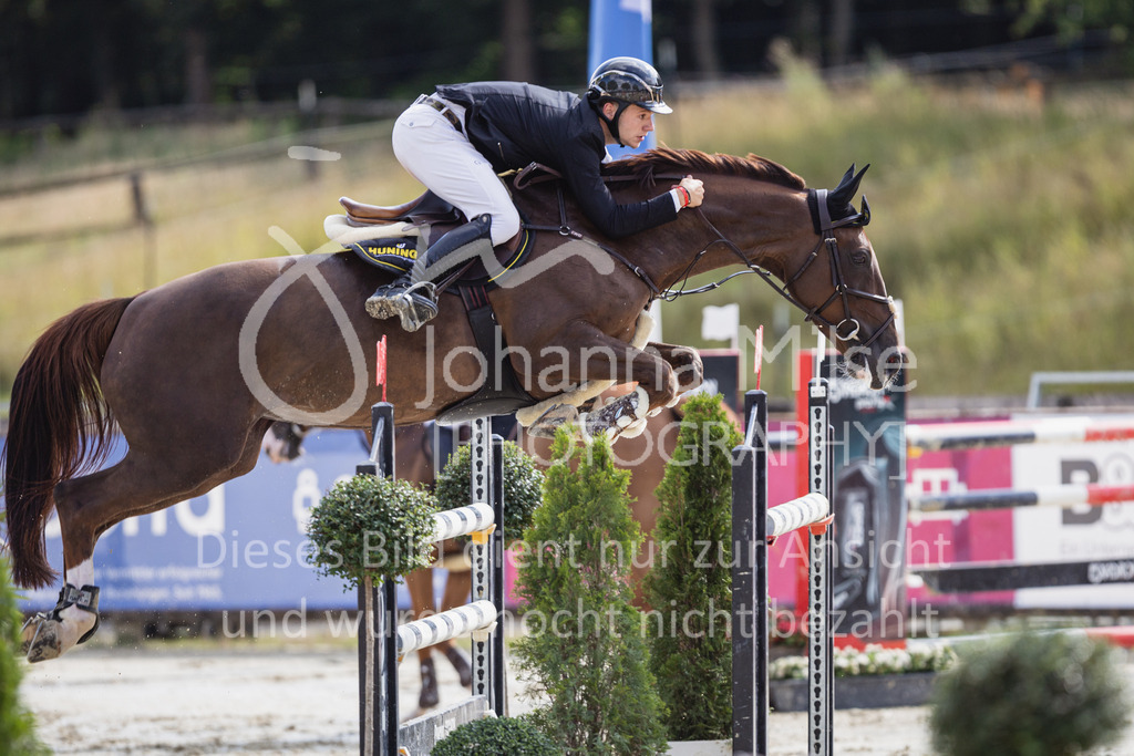 230728_BHO_2PhM2_2-751 | Deine schönsten Turniermomente als professionelle Fotos! Entdecke hochwertige Pferdesport-Fotografie im Online-Shop. Jetzt Fotos finden & bestellen!