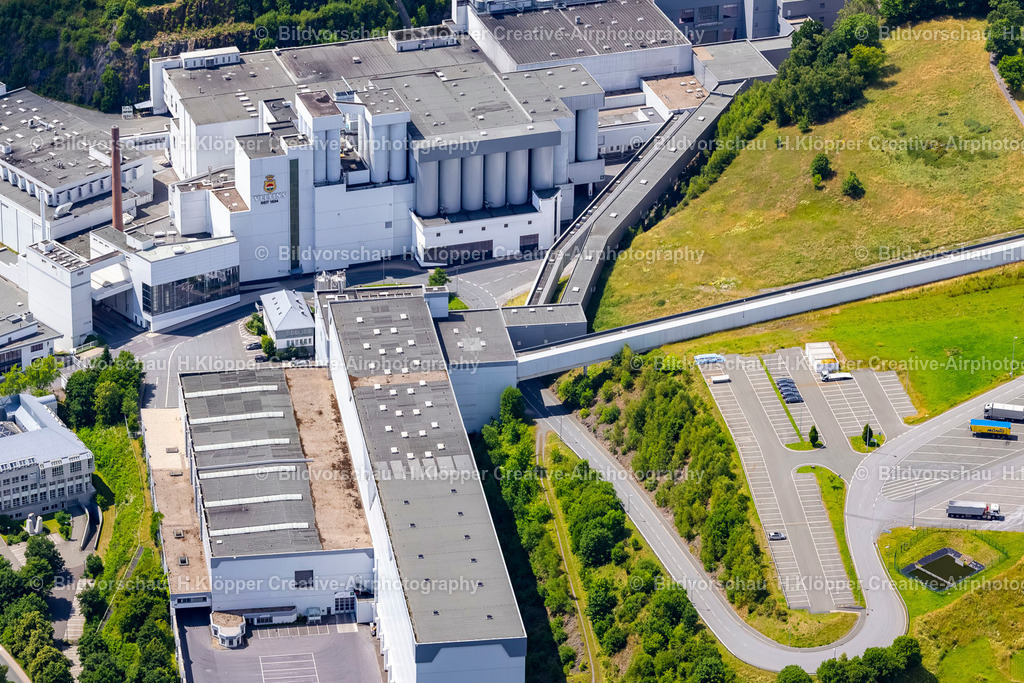 Luftbild Grevenstein-5067 | Luftbild Bierbrauerei- Werksgelände der Veltinsbrauerei in Grevenstein im Bundesland Nordrhein-Westfalen - Realisiert mit Pictrs.com