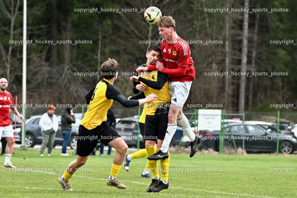 SV Arnoldstein vs. FC Union Sillian-Heinfels | #16 Justin Galli SV Arnoldstein, #20 Marco Ortner FC Sillian, #14 Edis Sehic SV Arnoldstein, SV Arnoldstein vs. FC Union Sillian-Heinfels, SV Arnoldstein vs. FC Union Sillian-Heinfels am 29.03.2026 in Arnoldstein (Waldparkstadion Arnoldstein), Austria, (Photo by Bernd Stefan)