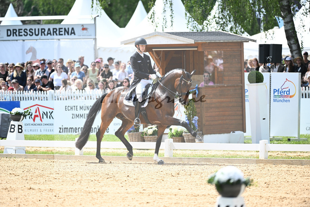 Rothenberger_Fendi_12244326 | hf-fotografie - Realisiert mit Pictrs.com