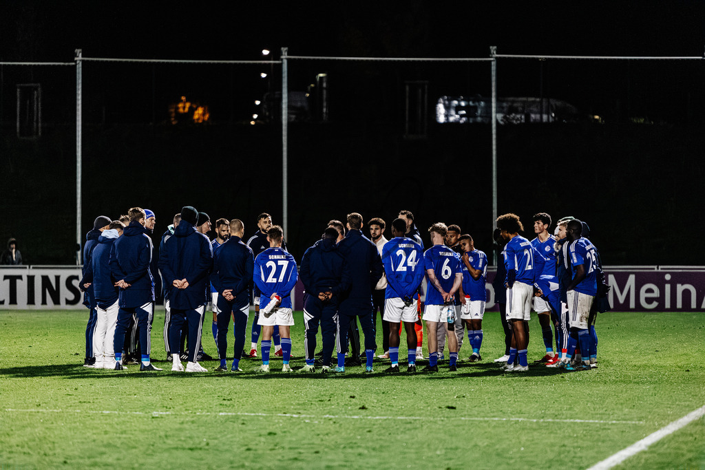 Regionalliga West, Saison 2022/2023, 10. Spieltag: FC Schalke 04 II - SC Preußen Münster | Regionalliga West, Saison 2022/2023, 10. Spieltag, FC Schalke 04 II empfängt SC Preußen Münster im Parkstadion in Gelsenkirchen. Foto: sportfotografie.ms | Markus Paletta - Realisiert mit Pictrs.com