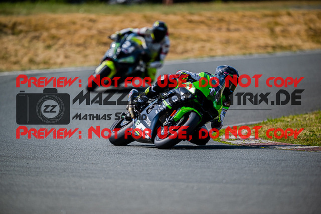 MaZZes_FotoMatrix_220724_4108 | PRO SUPERSTOCK
