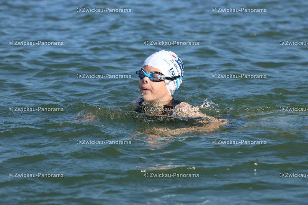 Tag 1 Wasser Klein--18 | Urban. Natur. Panorama. Luftbild. 
Der Bildershop für aufregende Perspektiven!
Für Deko, Wandbild und Kalender!
Wir bringen LED-Bilder zum Leuchten!
