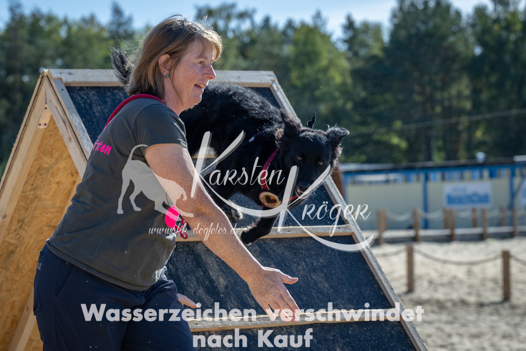 1256_ZZ93768-2 | kk-dogfotos