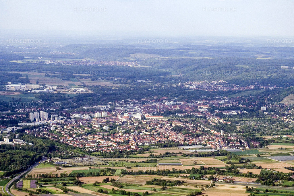 Luftbild: Durlach von Süden im Ortsteil Durlach in Karlsruhe im Bundesland Baden-Württemberg in Deutschland. Foto: IMG_1944.jpg vom 14.05.2006 durch Werner Riehm/FLY-FOTO.de