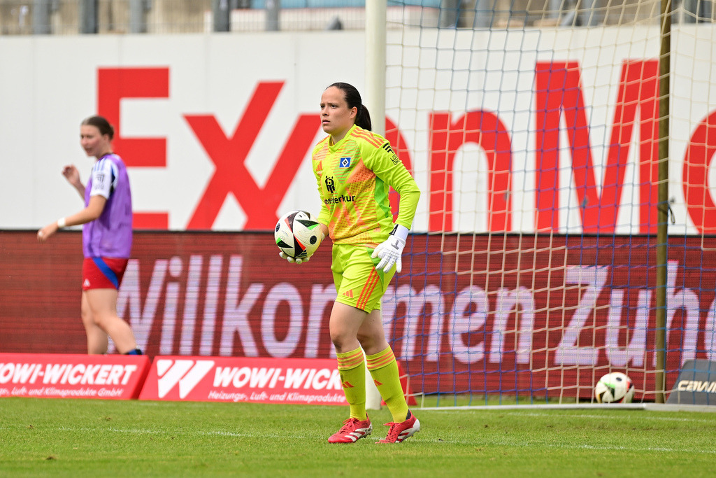 Fußball I Frauen I Saison 2024-2025 I 2. Bundesliga I 26. Spieltag I SV Meppen - Hamburger SV | Der Sportfotograf. - Realisiert mit Pictrs.com