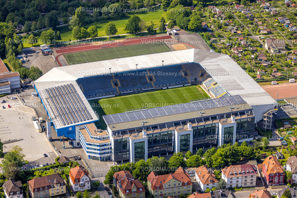 Bielefeld240505175SchuekoArena_DSC-ArminiaBielefeld | Luftbild, Fußballstadion SchücoArena des DSC Arminia Bielefeld, auch Almstadion oder Bielefelder Alm, Solardach, Mitte, Bielefeld, Ostwestfalen, Nordrhein-Westfalen, Deutschland