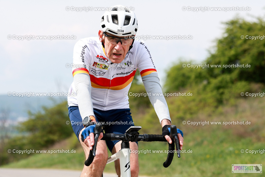 996_AR6_1943 | Neusiedlersee Radmarathon 2026@sportshot_your_pictrs #yourpictures#roadtowm2029 #nrm #neusiedlerseeradmarathon #neusiedlersee #neusiedlerseetourismus #burgenland #mörbisch #nrm26 #burgenlandtourismus #voglundco #poweredbyburgenlandtourismus #radsport #rad #marathon #ucigranfondo #visitburgenland #ucigranfondoworldseries