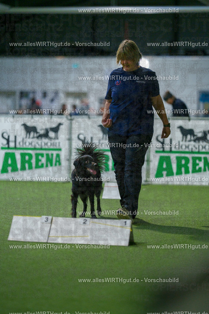 7R509949 | Professionelle Tierfotografie in Mönchengladbach von Daniel Wirth (allesWIRTHgut). Liebevolle & natürliche Bilder von Hunden & Katzen für unvergessliche Erinnerungen.
