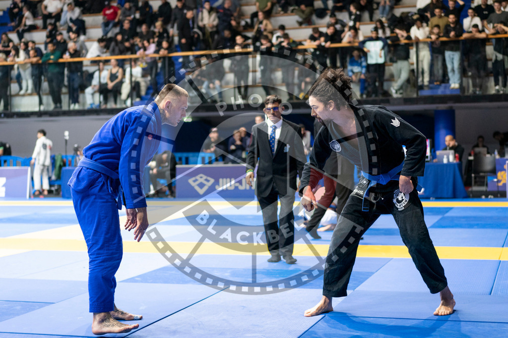 20240121PBB6925 | Fighters compete during the second day of the IBJJF European Championship in Paris, France, on January 21, 2024.