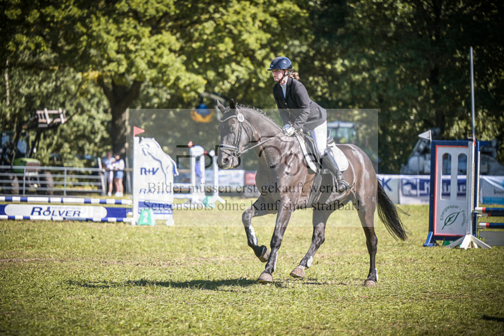 DOS_0147 | Entdecke hochwertige Reitturnierfotos von Foto Oger. Professionell, emotional und authentisch – jetzt Lieblingsmomente im Shop bestellen.Deutschlandweite Turnierfotografie. - Realisiert mit Pictrs.com
