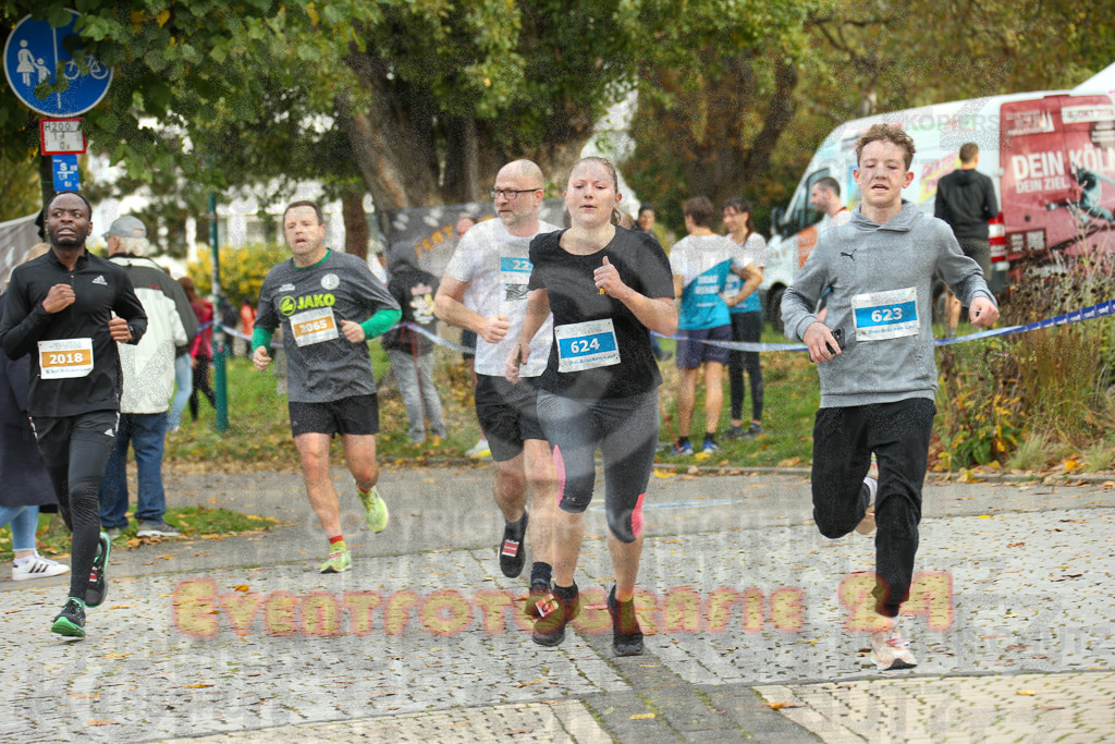 241020_1019_EX1_8748 | Sportfotografie im Rhein-Sieg Kreis, Köln, Bonn, NRW, Rheinland Pfalz, Hessen, etc. Unser Tätigkeitsfeld umfasst den Laufsport vom Volkslauf über den Marathon, Duathlon, Triathon bis zum Ultralauf wie Kölnpfad Ultra oder Schindertrail.