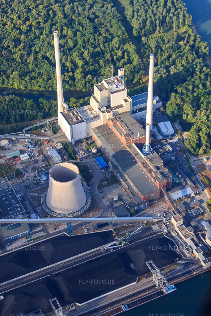 Luftbild: EnBW Energie Baden-Württemberg AG, Rheinhafen-Dampfkraftwerk Karlsruhe vonvon N im Ortsteil Daxlanden in Karlsruhe im Bundesland Baden-Württemberg in Deutschland. Foto: IMG_69803.jpg vom 06.07.2014 durch Werner Riehm/FLY-FOTO.deWWW.ENBW.COM