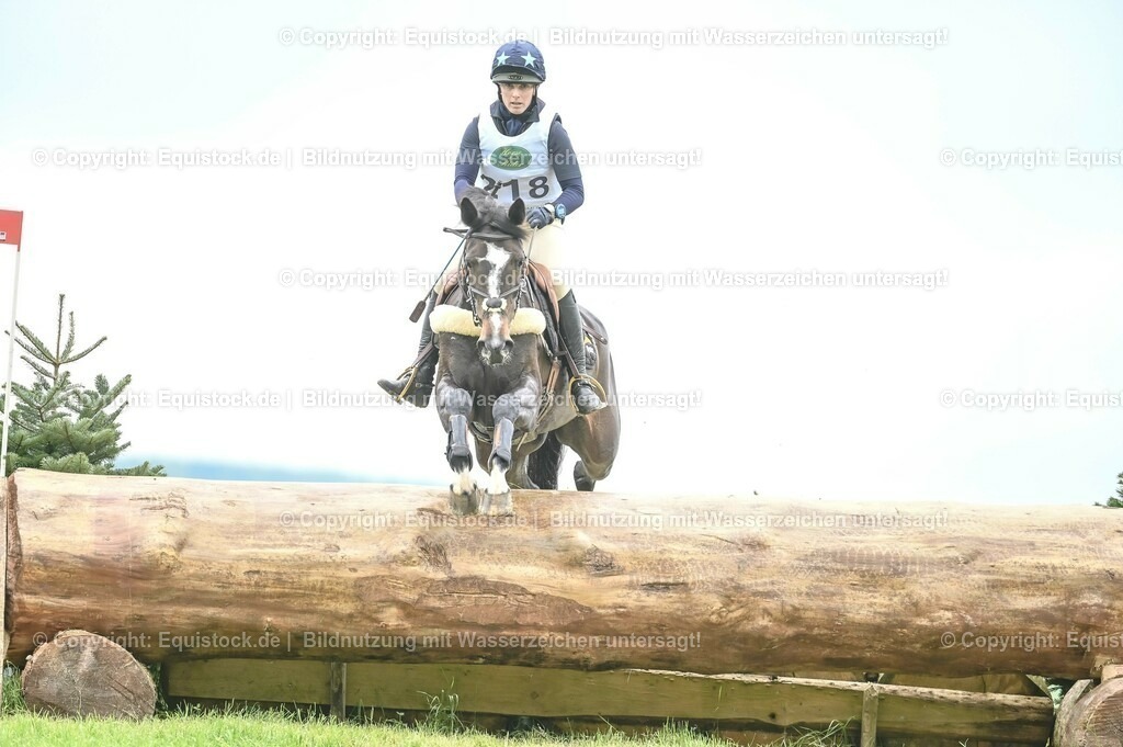 20230513_CCI2_Section2_Gelände_0215 | equistock